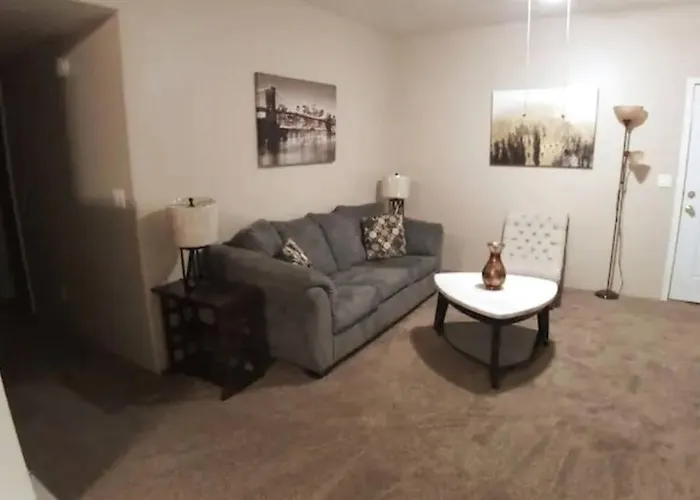 Ample And Cozy With Indoor Fireplace * Tucson